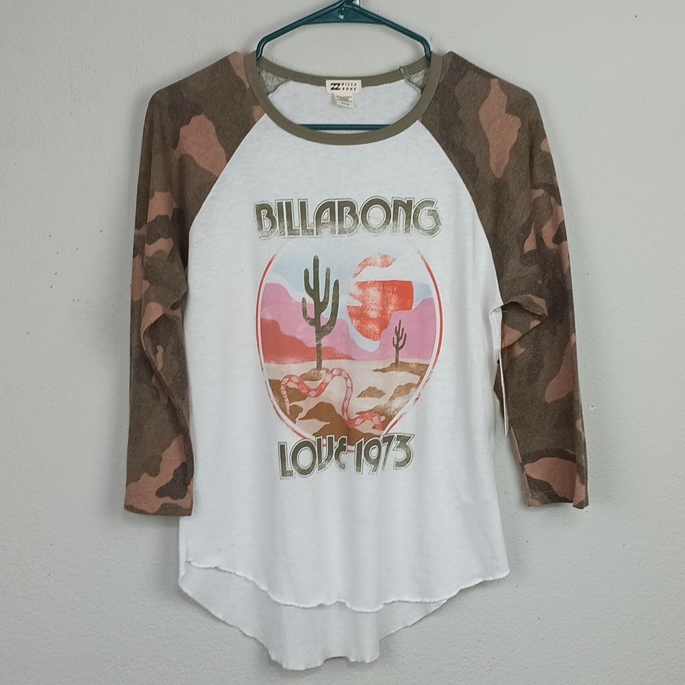 Billabong Women Ride Along White and Camo Desert Graphic Long Sleeve Tee sz S
